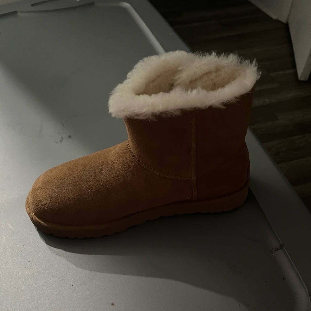 Tan Shearling-Lined Ankle Boots